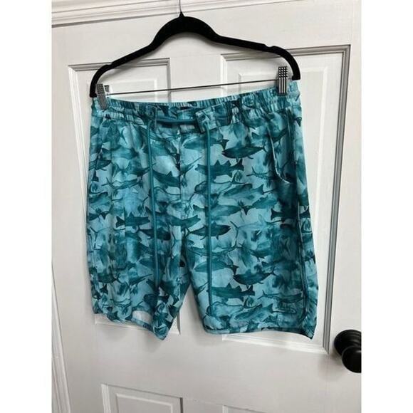 Reel Life Men’s Sz L Boardwalk Shorts “Biscay Bay” Teal Fish Print - Picture 1 of 4
